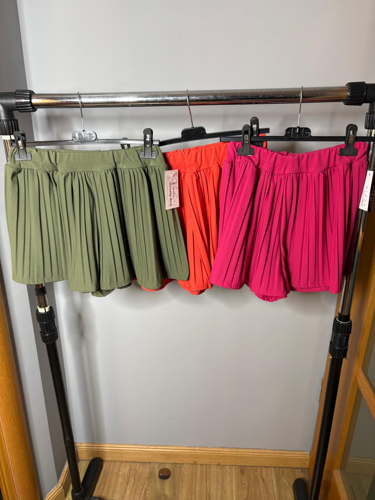 Pantalón Corto Drapeado
