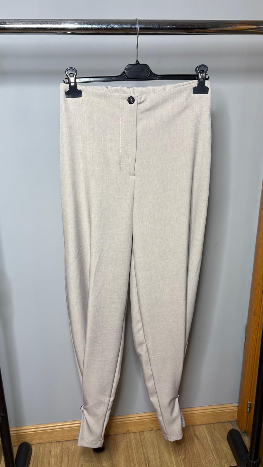 Pantalón Puño Botón